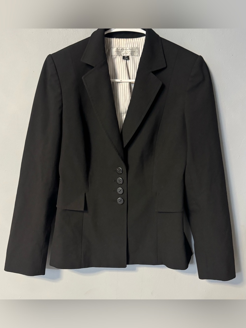 Tahari Black Women's Tailored Single-Breasted Blazer Size 2P